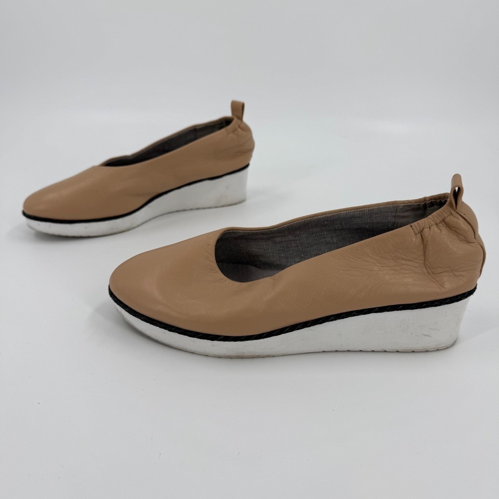 Com+Sens Breanne Ballet Flats Womens US 7.5 Tan Wedge Cushioned Comfort Slip On